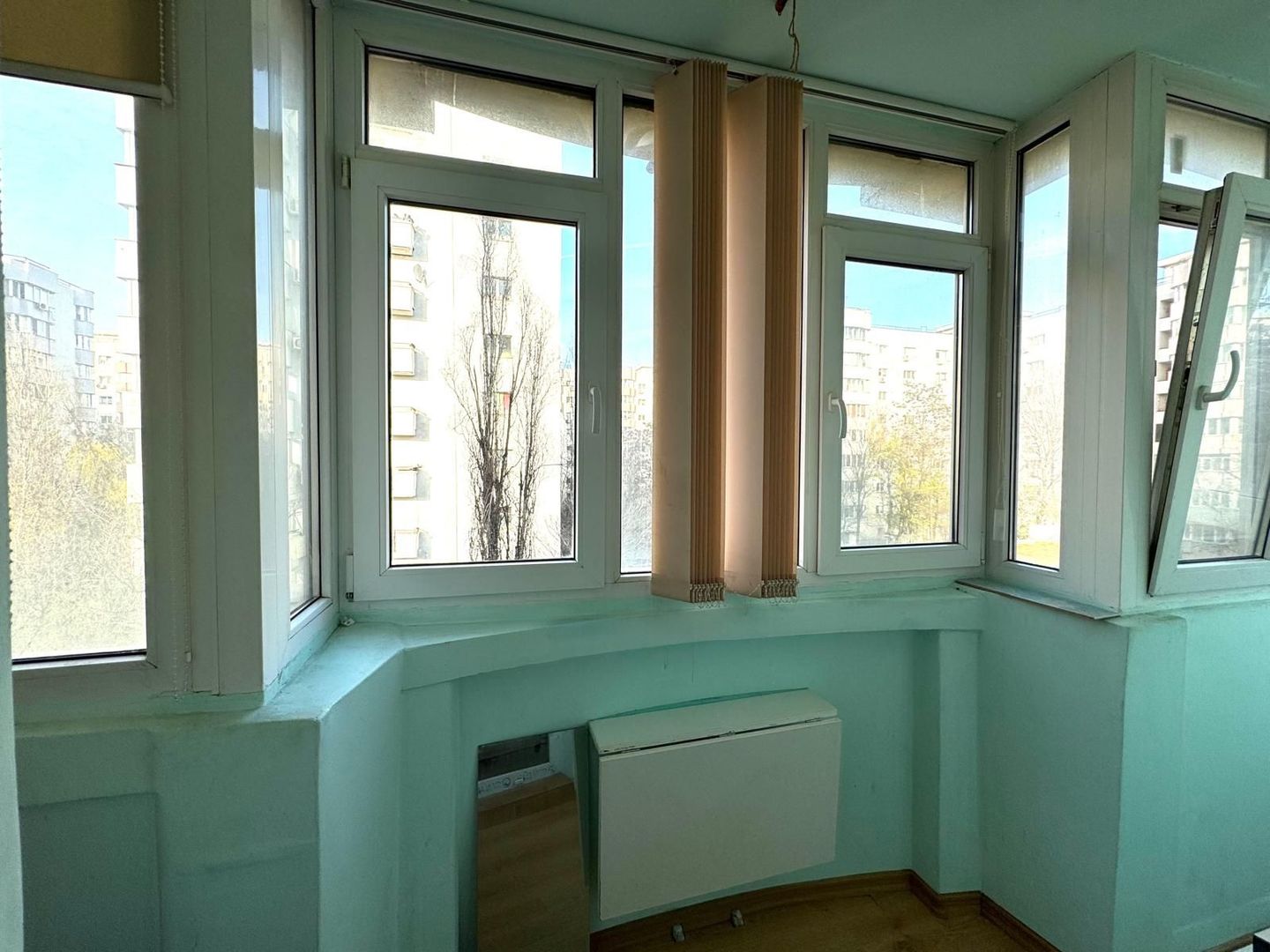 Apartament 3 camere de închiriat–Nerva Traian | Loc parcare | 2 băi - Poză 9