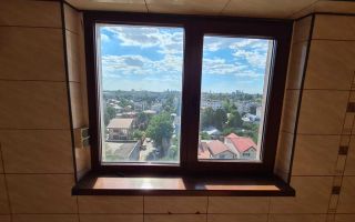 Apartament 3 camere, Micro 17 - Poză 2