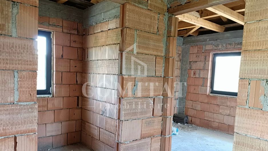 Casă individuală de vânzare | 4 Camere | 110 mp | Dezmir - Poză 6