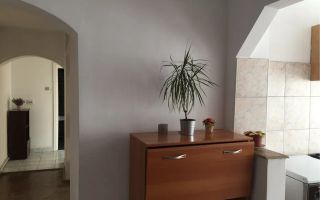 Apartament de închiriat cu 2 camere în zonă centrală - Poză 5