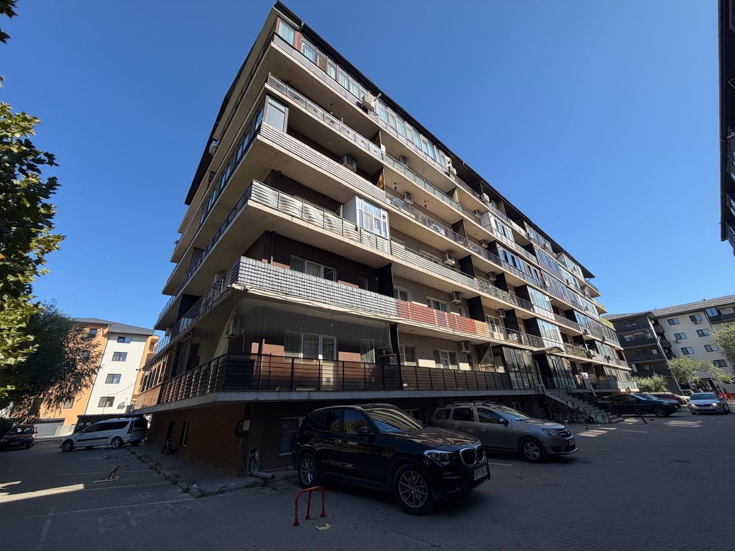 AP. 2 CAMERE- PARCARE INCLUSA,  CENTRALA PROPRIE,BLOC NOU, COMIS 0% - Poză 1