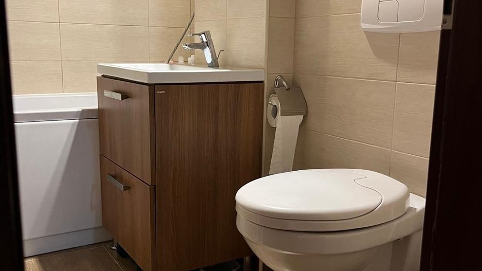 Steaua | 2 Camere | Decomandat | Etaj Intermediar. - Poză 5