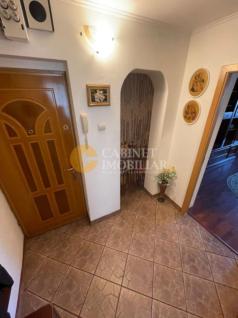 IULIUS MALL - 2 CAMERE DECOMANDAT - BLOC DIN 1978 - MOBILAT SI UTILAT - Poză 5