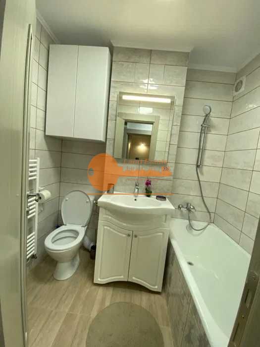 Studio Vitan ( 1980 an constructie  ) - Poză 8