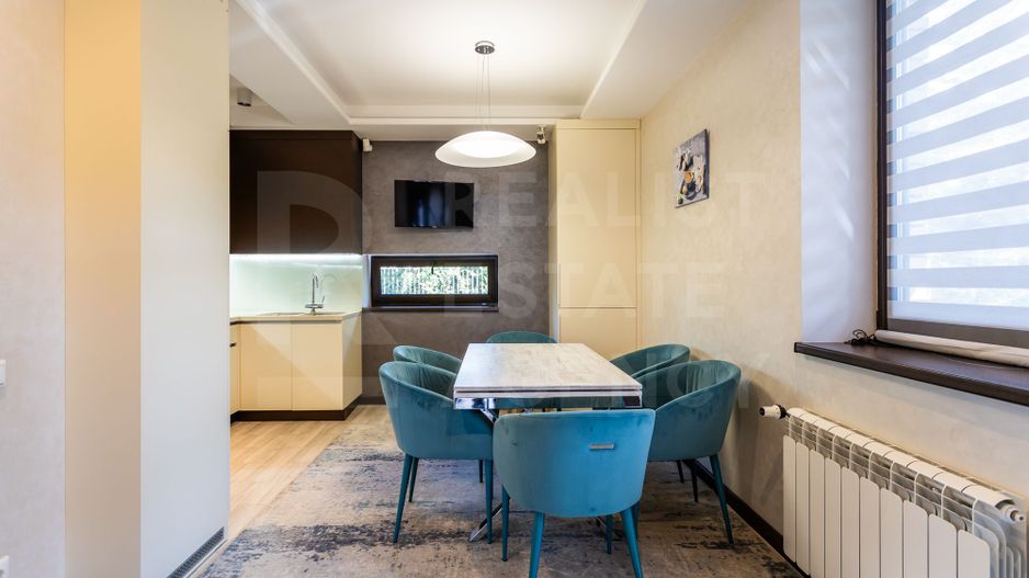 Vânzare, casă, 3 nivele, 4 camere, strada Schinoasa, com. Bacioi - Poză 7