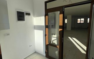 Spatiu comercial 200-300 Mp Zona: Nicolina-Cug - Poză 8