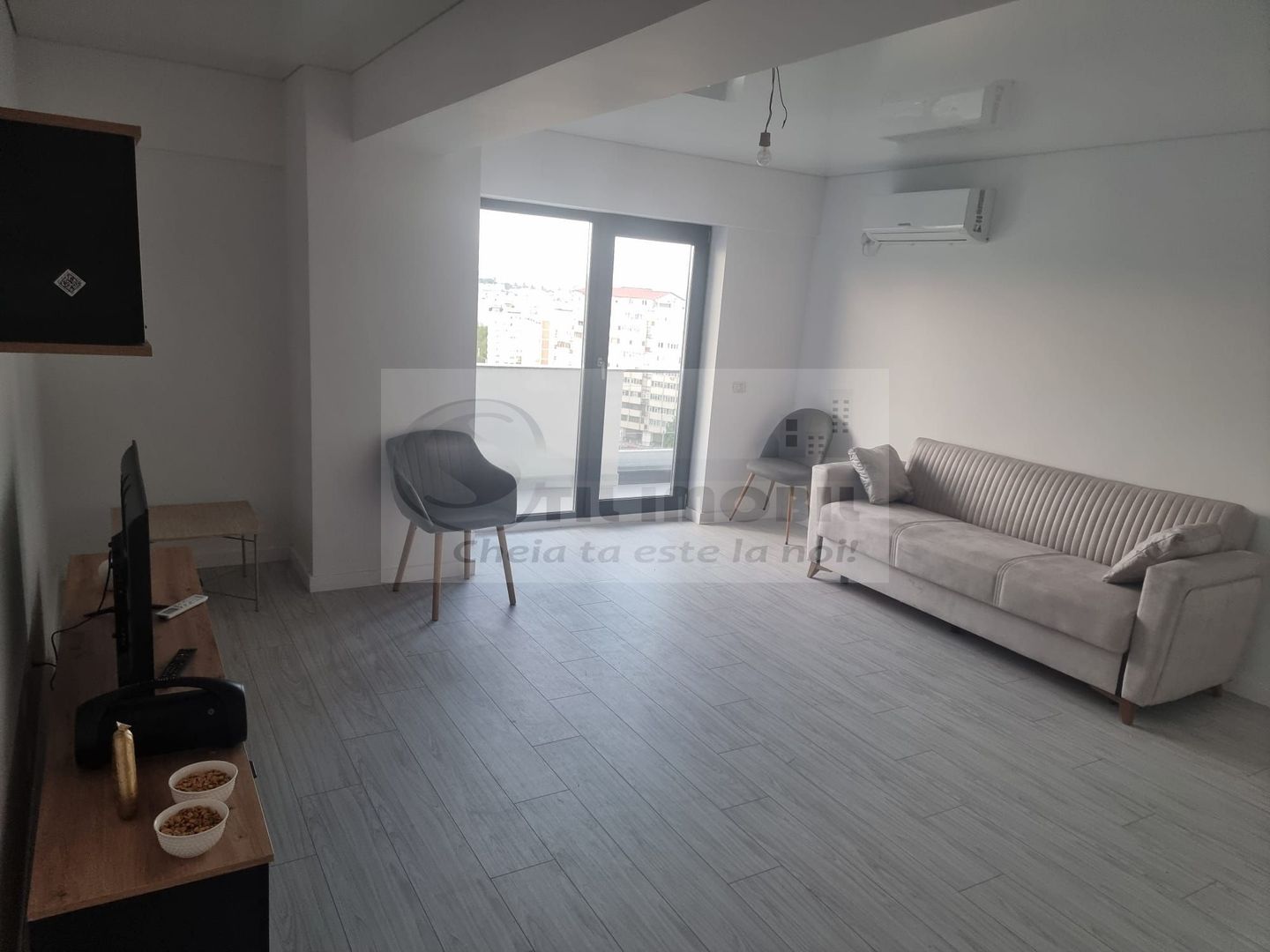 NOU-Apartament 2 camere, Decomandat, 70mp, Nicolina - Poză 1