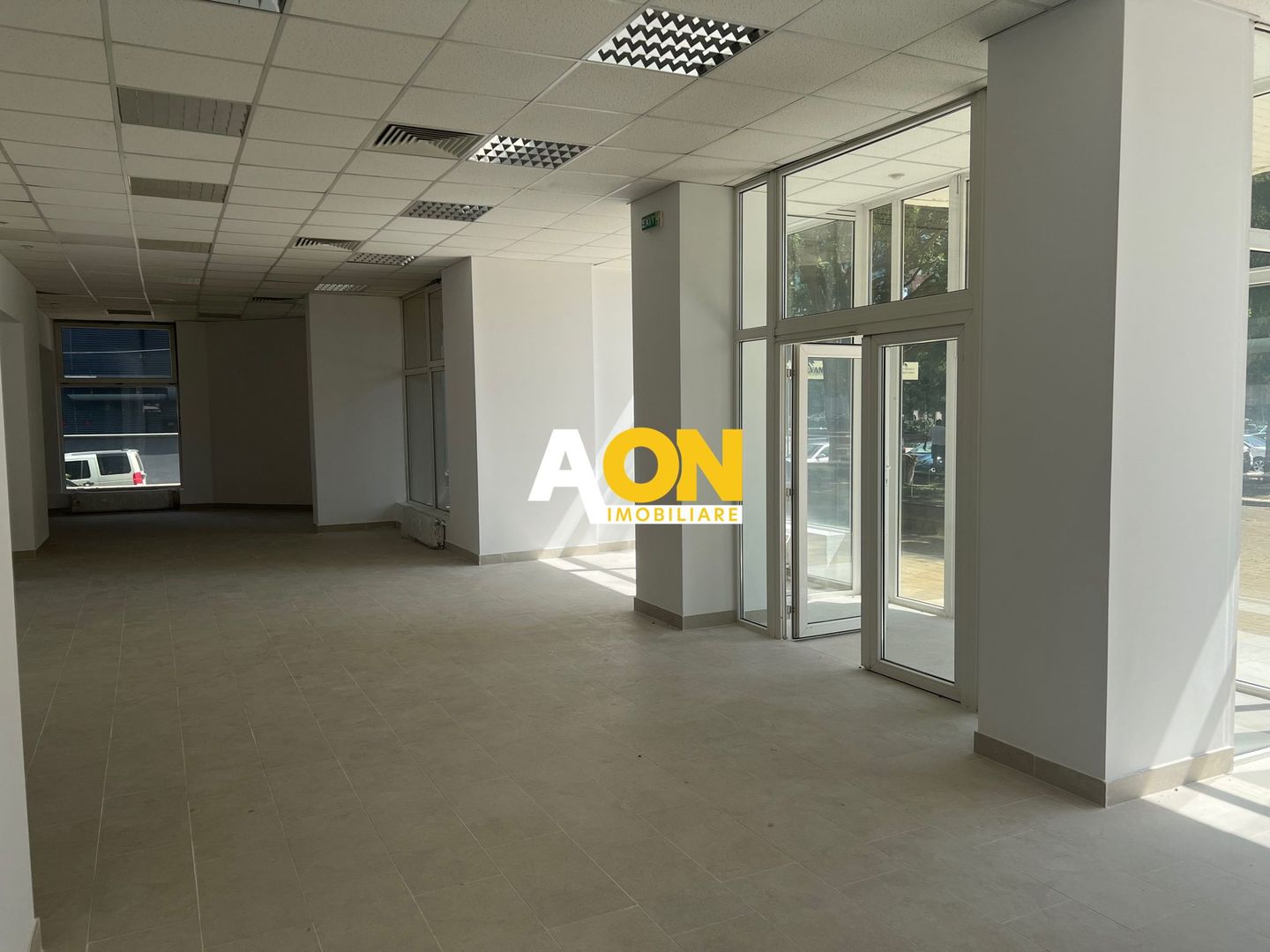 Spatiu Comercial, fost Sediu Banca Transilvania, Zona Mercur City - Poză 4