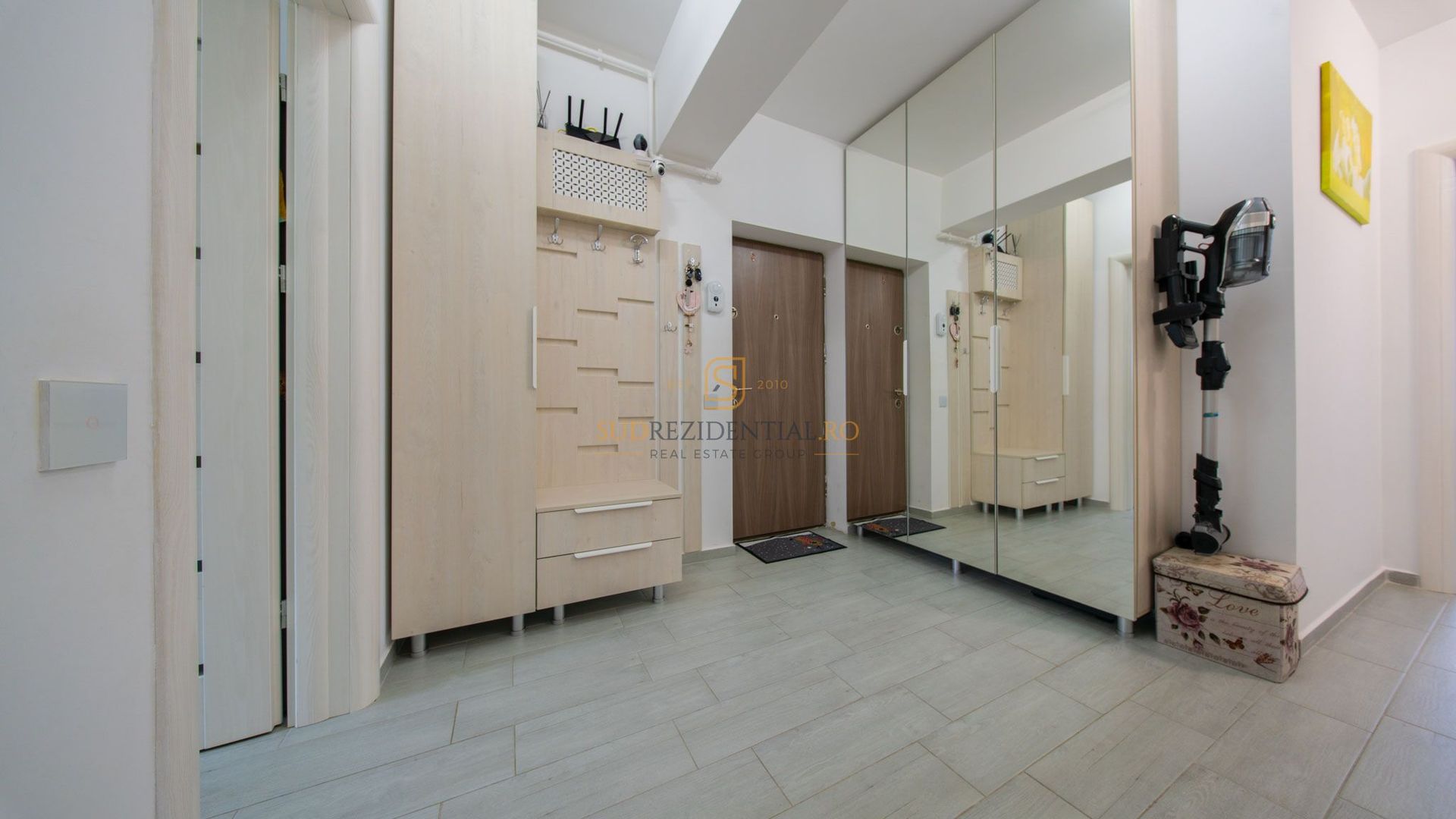 Apartament 3 camere, Mobilat si utilat, Parcare, Aproape de metrou - Poză 22