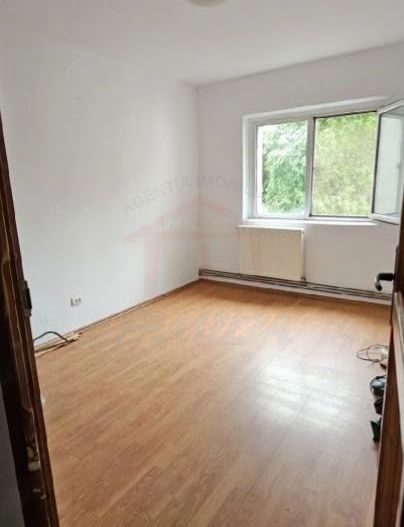 APARTAMENT CU 3 CAMERE DE VÂNZARE | SIDERURGIȘTILOR VEST | ETAJ 1 - Poză 1