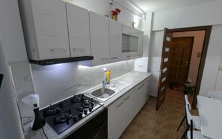 Apartament 2 camere/etaj 2/Scoala 10/Focsani/71000 E - Poză 2