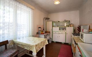 Casa singur in curte cu acces auto si teren 993 mp in Iosia.ï¿½ - Poză 4