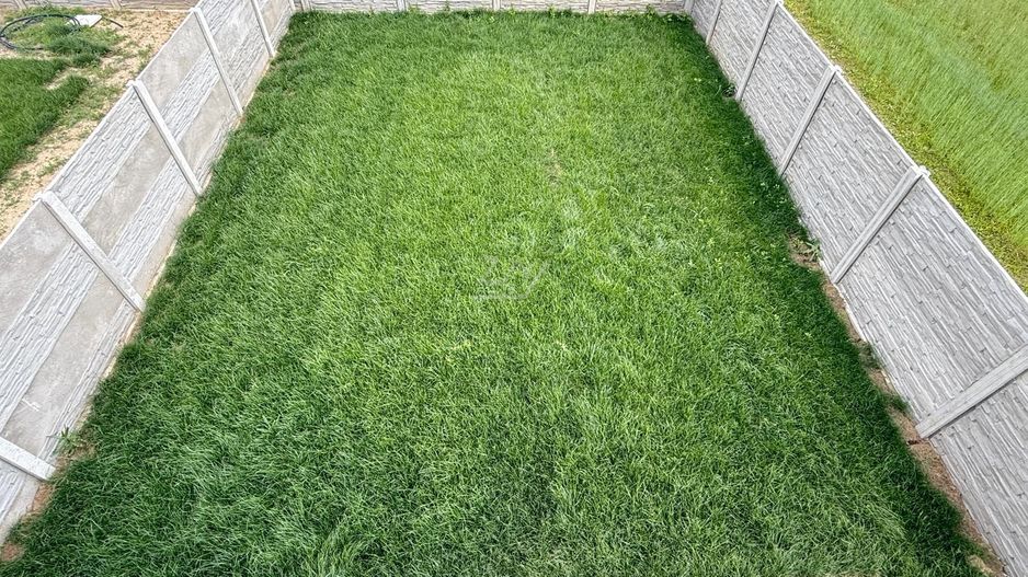 Duplex finalizat despartit prin camera tehnica. 3 dormitoare. 2 balcoane. - Poză 20