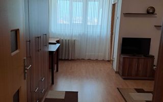 Garsoniera Iancului - Elev Stefanescu, et. 9/10,  an 1980, metrou - 7 min - Poză 1