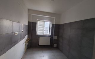 2 camere decomandat 56 mp an 1979 - Poză 9