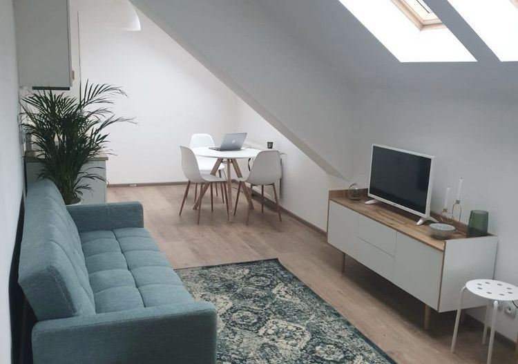 Apartament 2 camere - zona Stefan cel Mare - Poză 1