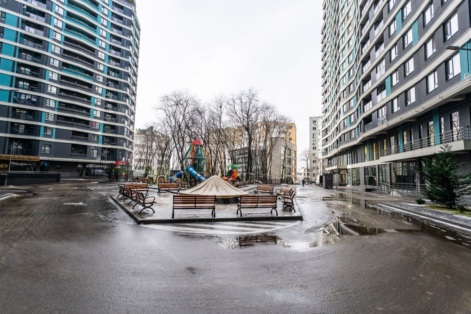 Vânzare, apartament cu 2 camere în Complexul Oasis - Poză 17