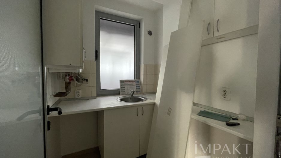 Cladire premium inchiriere | Showroom, clinica, birouri | Buna Ziua - Poză 17