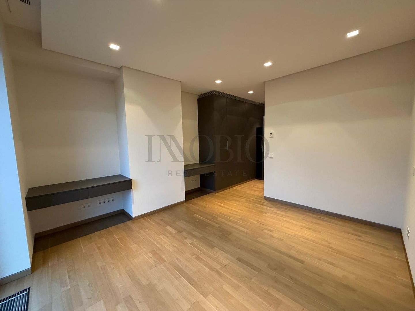 APARTAMENT PREMIUM CU 4 CAMERE ÎN PRIMĂVERII – ELEGANȚĂ si CONFORT - Poză 12