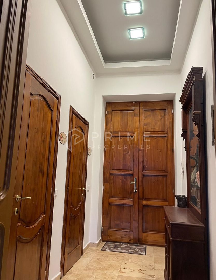 Închiriere apartament ultracentral cu 2 camere - Poză 1