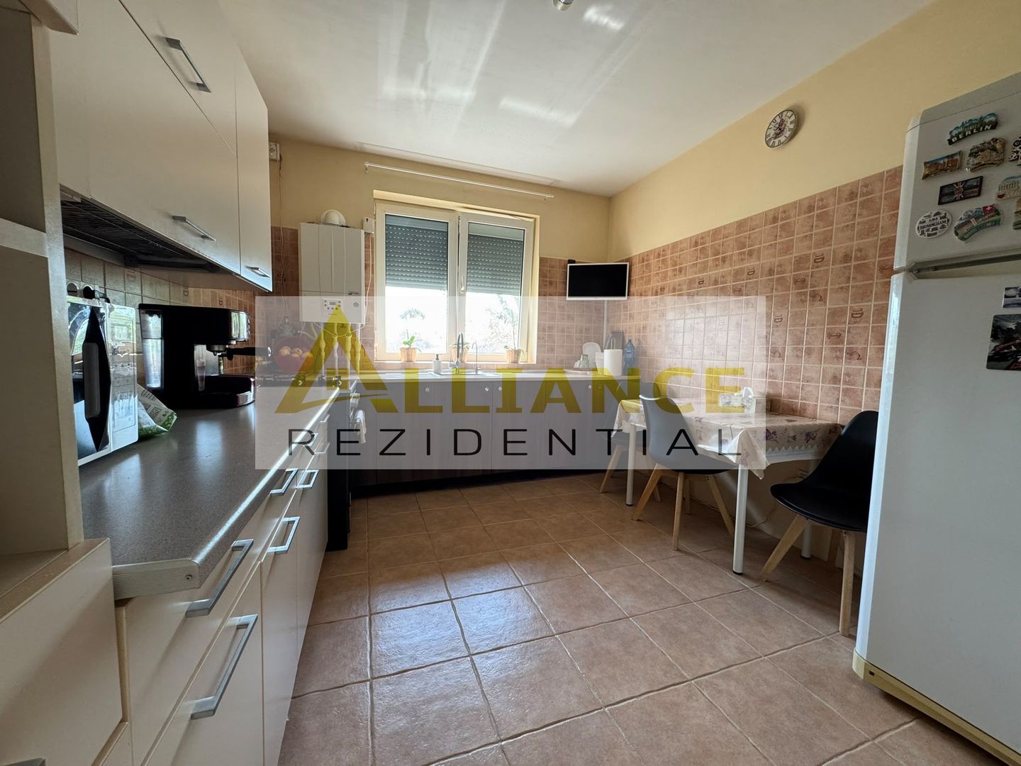 400 MP UTILI + 1.086 MP TEREN | DUPLEX INTREG | FRUMUSANI - Poză 7
