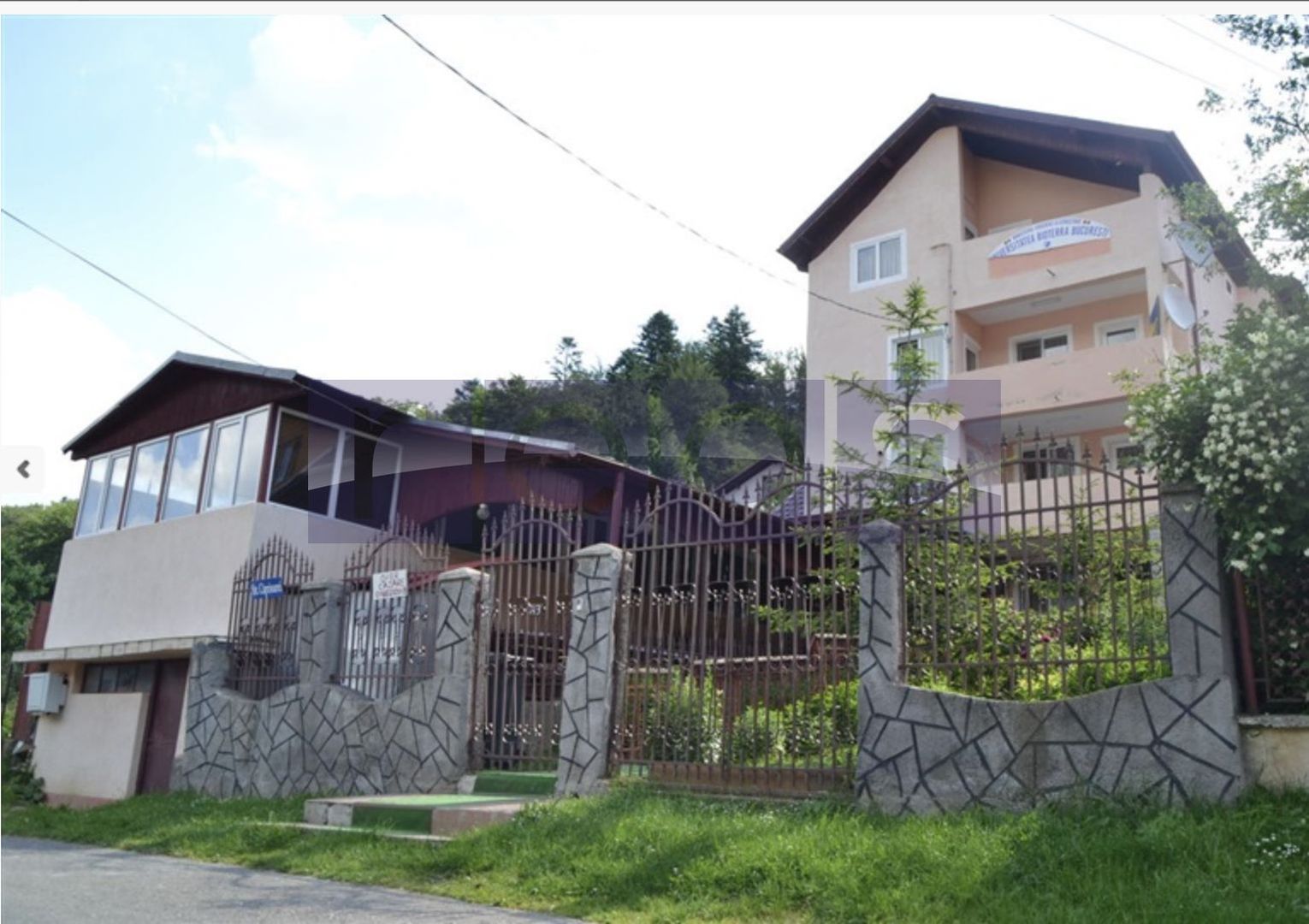 PENSIUNEA BIOTERRA BUSTENI - Poză 1