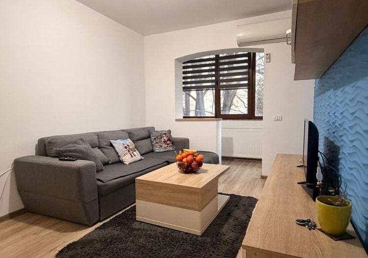 Apartament 3 camere de vânzare – Tomis Nord - Poză 2