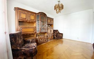 Apartament cu 3 camere de vanzare zona Bulevardul Dacia, Oradea - Poză 2