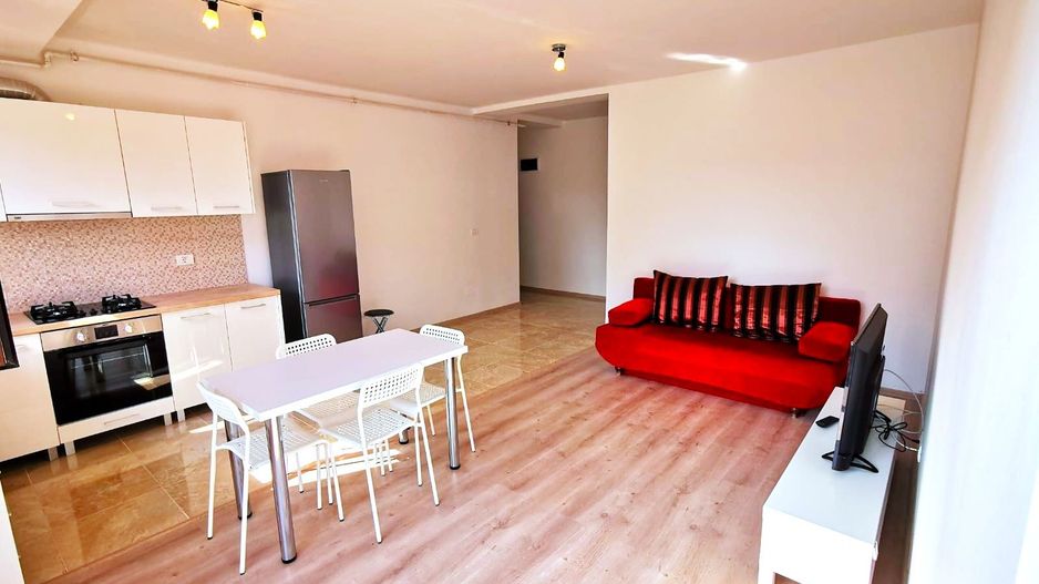 COMISION 0, Apartament 2 Camere, 51mp, Etaj 2 / 3, Parcare, ESSO GIROC - Poză 2