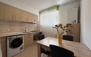 Garsoniera Fundeni 33mp Demisol Loc de Parcare - Poză 6