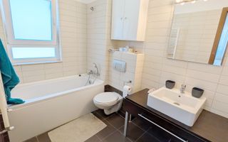 Inchiriere apartament 3 camere   (doua dormitoare) Baneasa - Poză 27