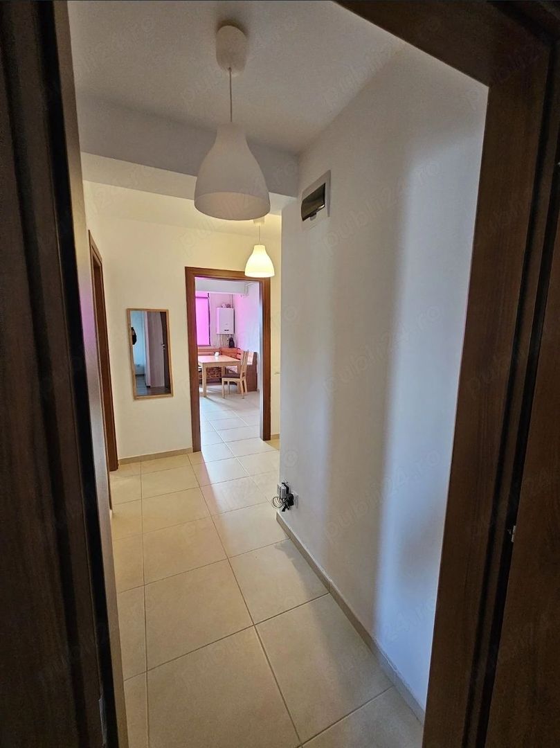 Apartament 2 camere decomandat, 2 balcoane, centrala, 3 min metrou - Poză 4