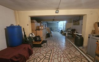 Casă Impresionantă de Vânzare Vitan ideal pentru Locuință sau Business - Poză 18