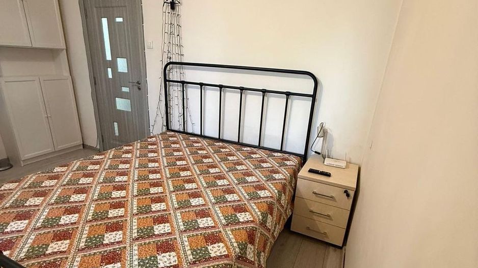 Garsonieră mobilată, parcare și boxă, bloc reabilitat, Titan - Poză 2