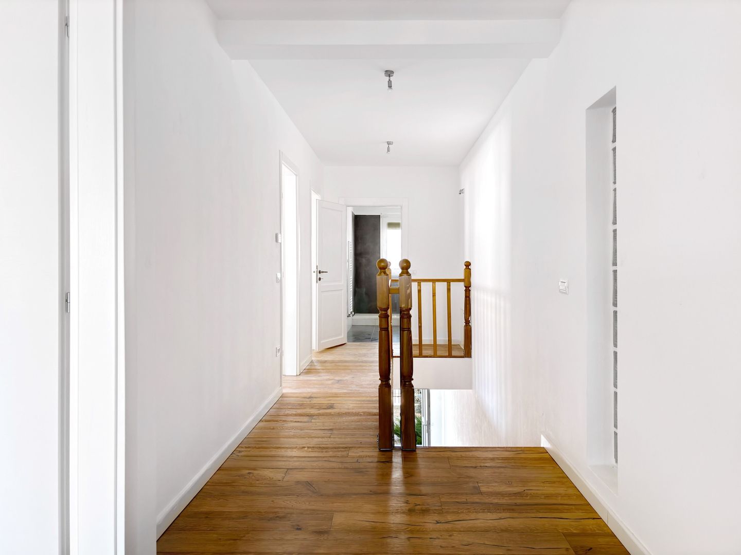 Duplex Despartit Total | 4 Cam | Dotari Premium-Semineu | Comision 0 - Poză 12