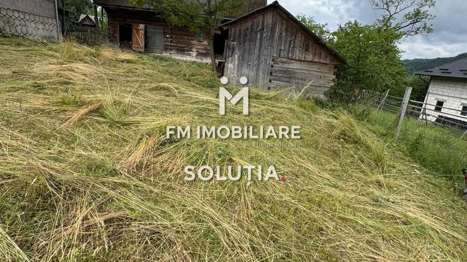 Casă de vânzare în Moisei, zonă turistică- 23 ari teren! - Poză 5
