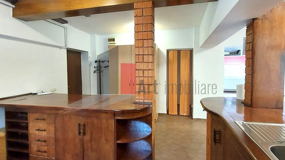 Spațiu birouri ultracentral 100 mp, balcon, mobilat parțial, Nerva Traian - Poză 2