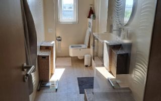 Apartament Piata Victoriei // Bloc BCR - Poză 4