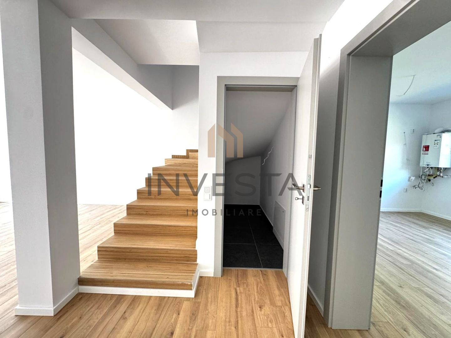 Casa tip duplex de vanzare, constructie noua,curte de 170 mp, Floresti - Poză 7