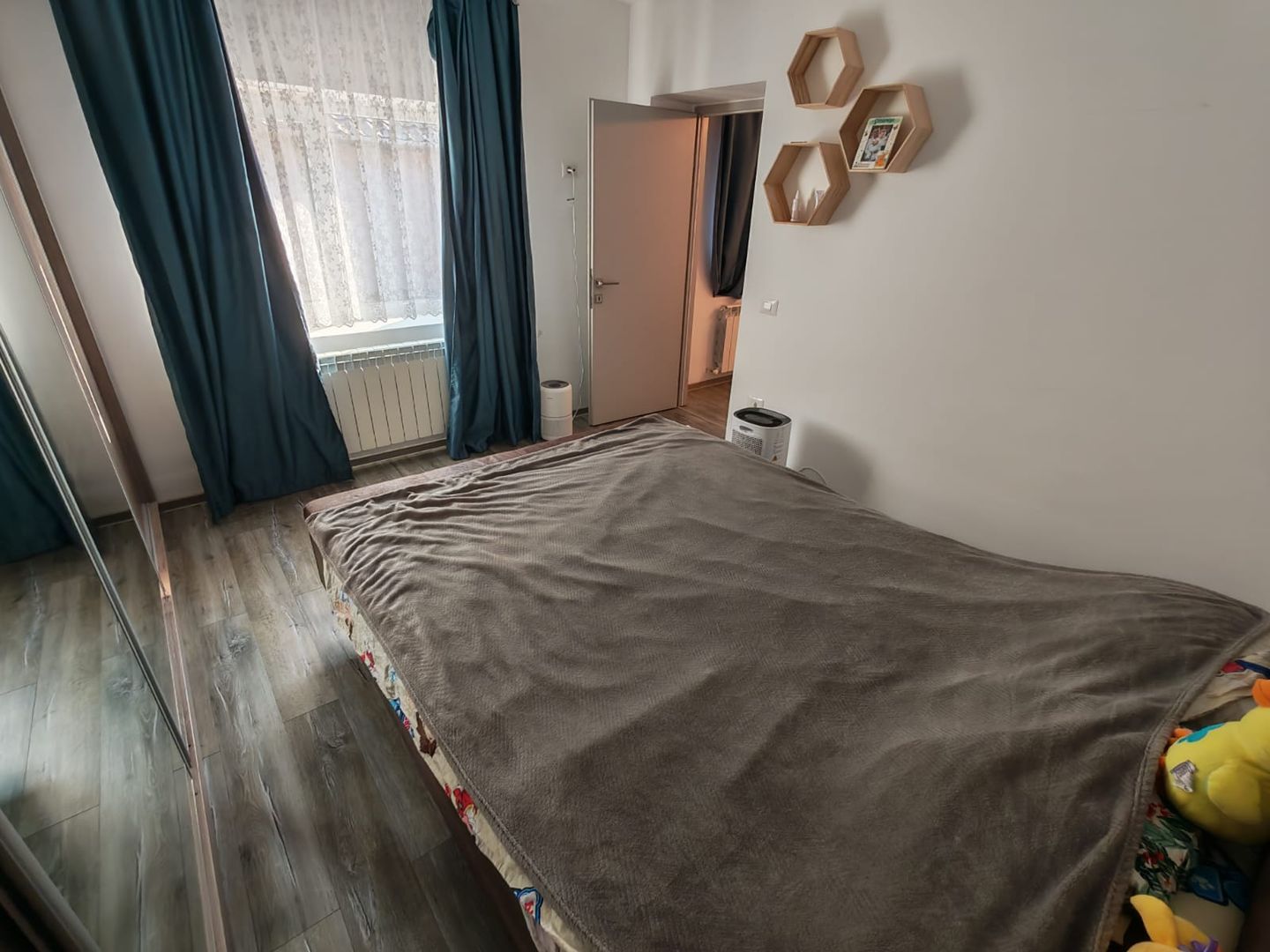 OVIDIU (Cod 01) Casa eleganta complet mobilata „la cheie” - Poză 4