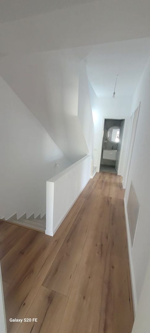 VILA TIP DUPLEX FINALIZATA,MUTARE IMEDIATA / ZONA TRAPEZULUI! - Poză 2