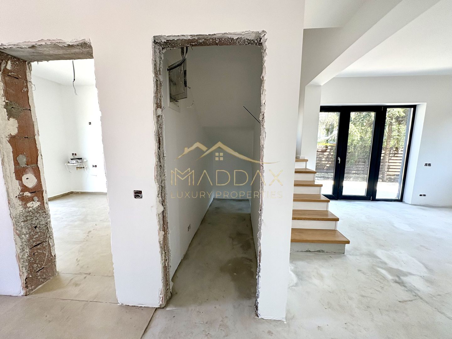Vila Premium cu 6 camere Tunari  P+1+M ~ Exclusivitate - Poză 22