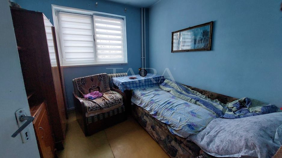 Apartament 4 camere decomandate, etaj intermediar, zonă excelentă. - Poză 5