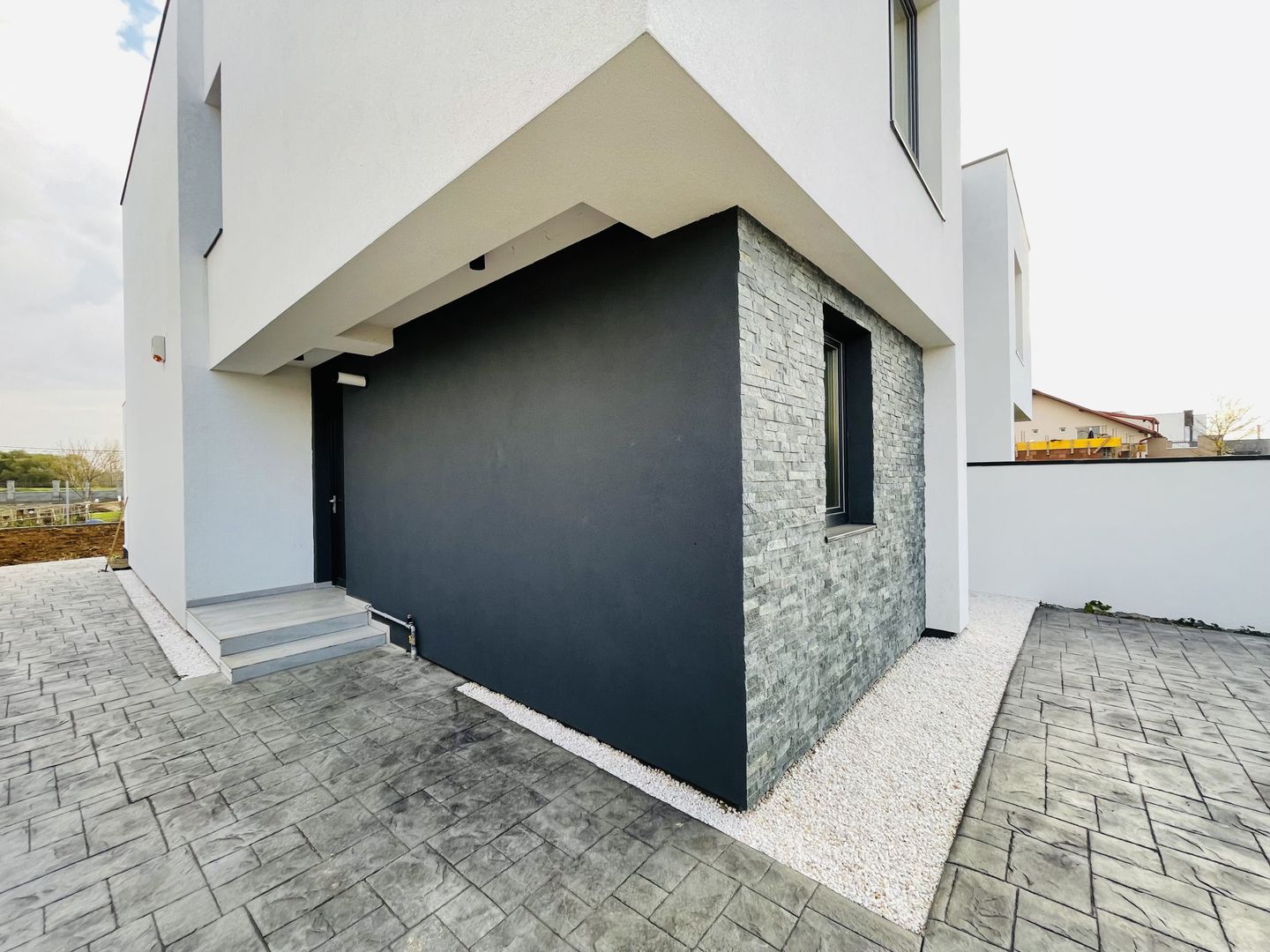 Duplex Ultramodern, impecabil executat | 4 dormitoare & 2 terase - Poză 4