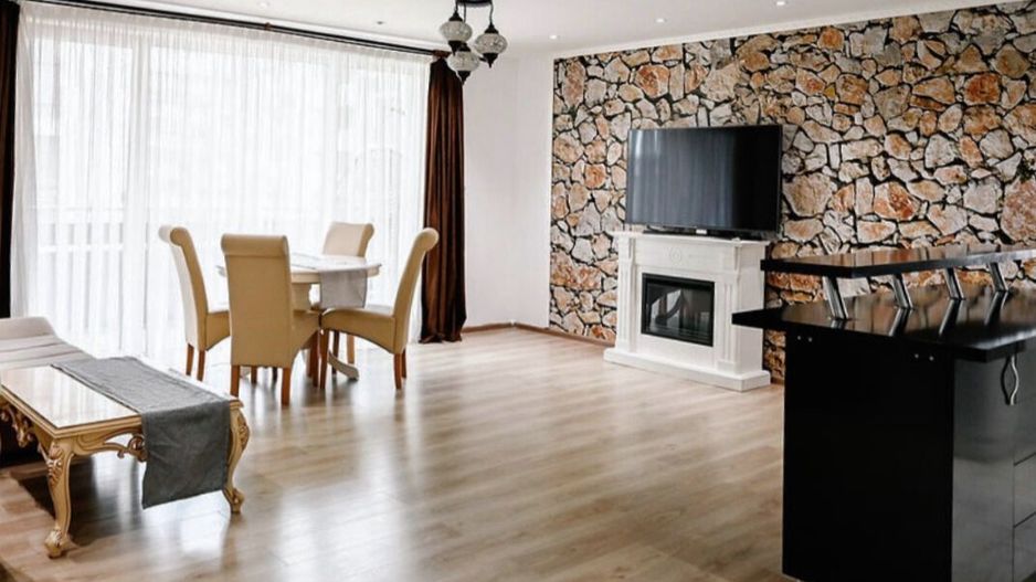 Apartament 3 camere elegant spațios și luminos în cartierul Urban Coresi - Poză 19