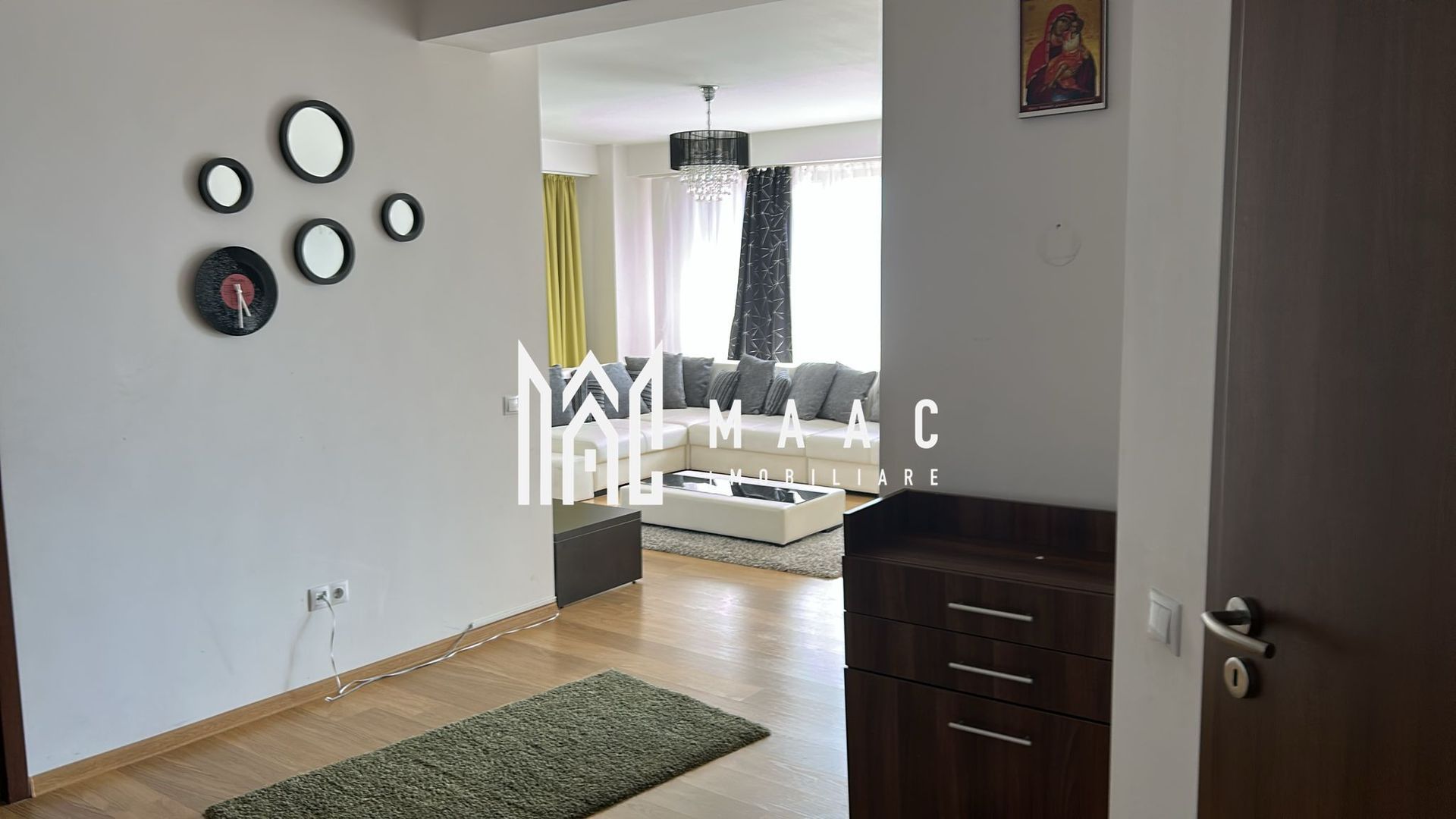 Apartamentb3 camere 2 băi ,garaj - Poză 6