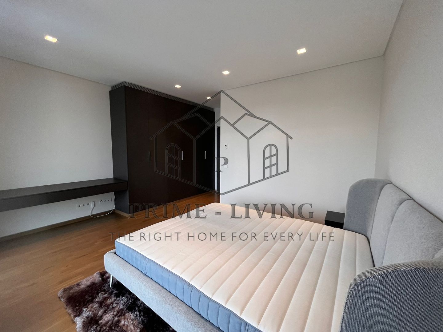 APARTAMENT SPATIOS DE LUX CU 2 DORMITOARE LA INCHIRIERE IN PRIMAVERII - Poză 5