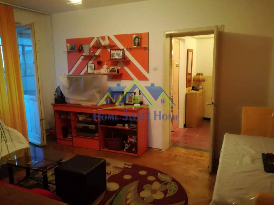 Vand apartament 2 camere, zona Profi(in V-uri), et 4 acoperit, st-43! - Poză 3