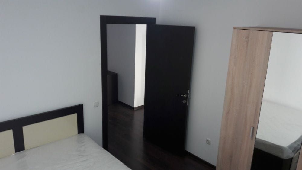 De vanzare apartament 2 camere  Grozaavesti - Poză 2