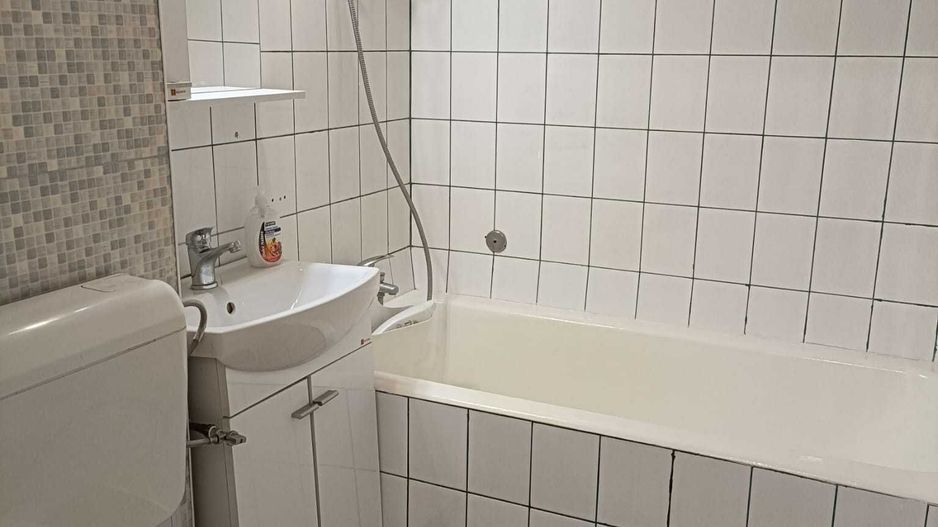 DE inchiriat apartament cu 2 camere , Piata Sudului sector4 - Poză 8